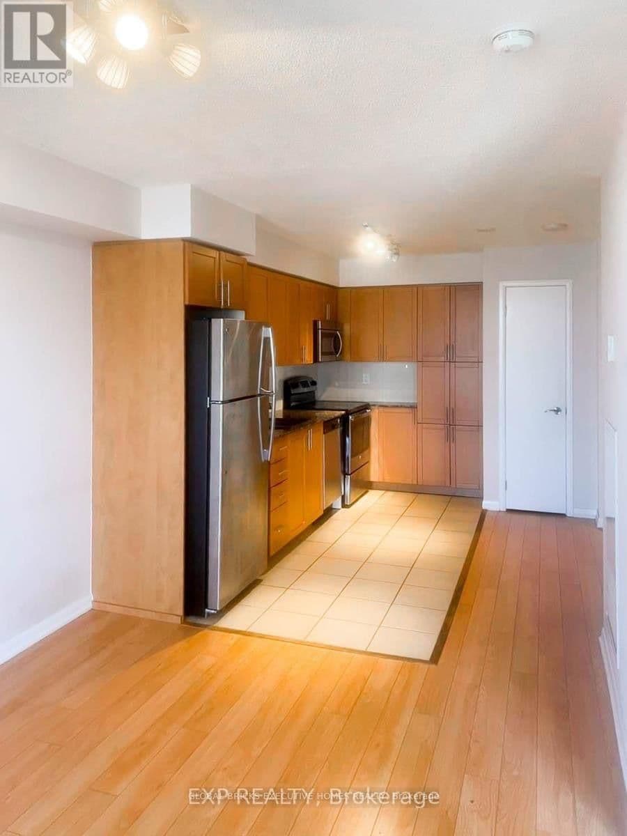 830 Lawrence Avenue, Unit 1012 thumbnail 7