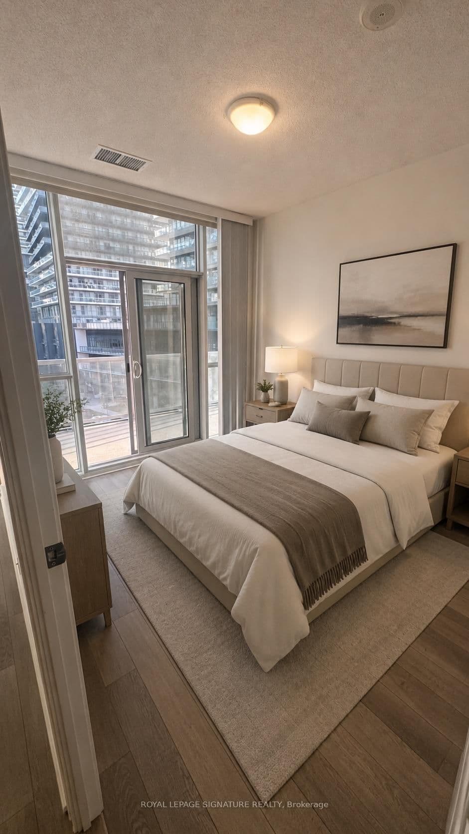 80 Marine Parade Drive, Unit 430 thumbnail 3