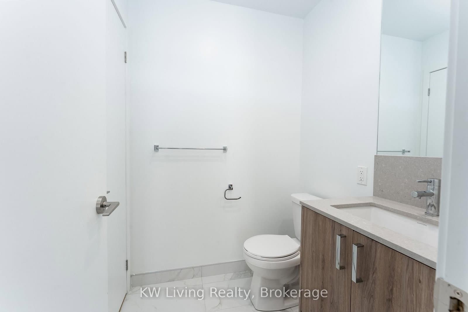 121 Ford Street, Unit 109 thumbnail 14