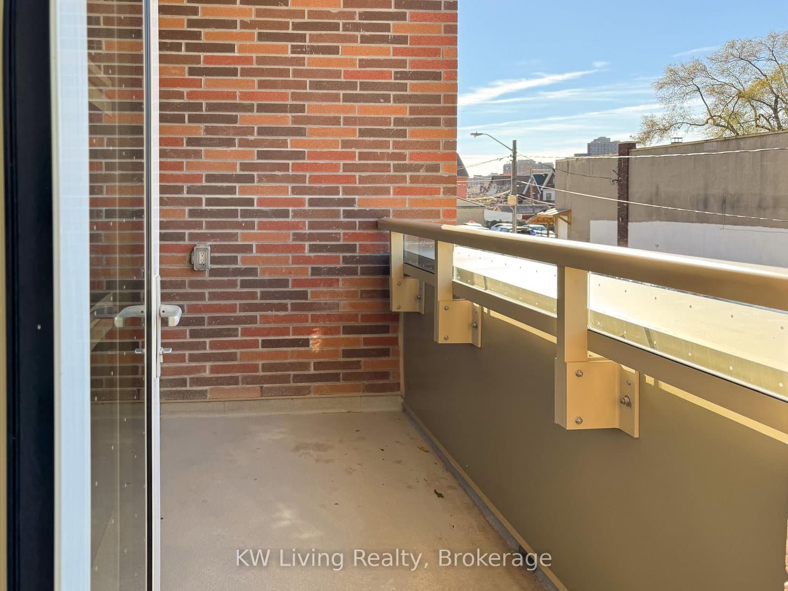 121 Ford Street, Unit 109 thumbnail 16