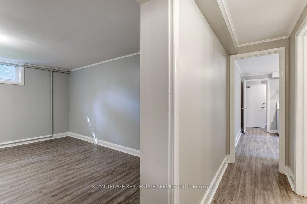 302 Maple Avenue, Unit Lower Level 1 thumbnail 10