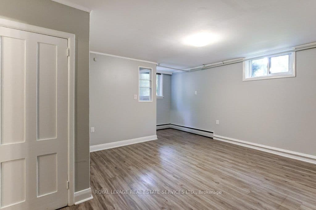 302 Maple Avenue, Unit Lower Level 1 thumbnail 9