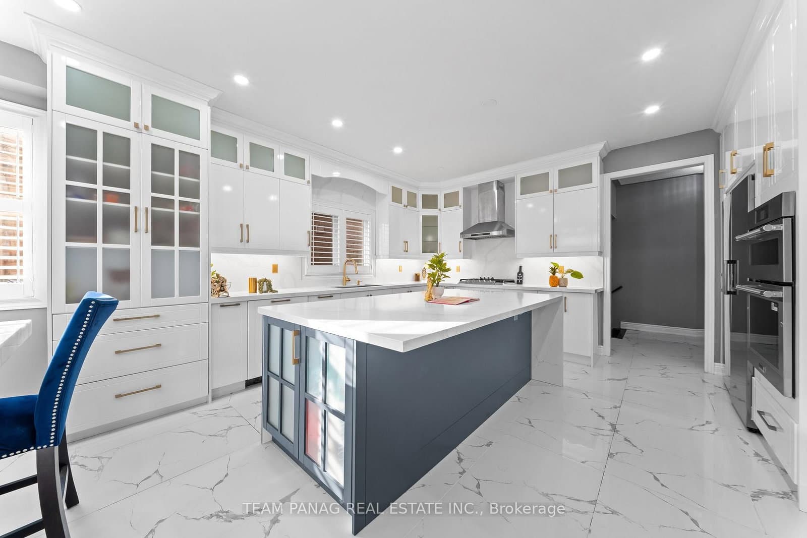 91 Campwood Crescent thumbnail 11