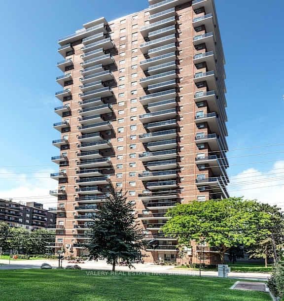 70 Park Street E, Unit 503 - Image 1