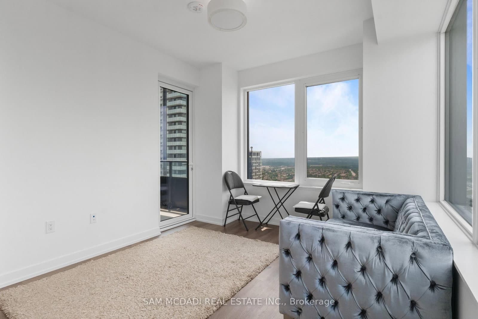 395 Square One Drive, Unit 3810 thumbnail 10