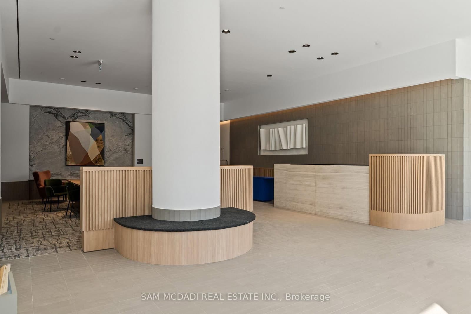 395 Square One Drive, Unit 3810 thumbnail 2