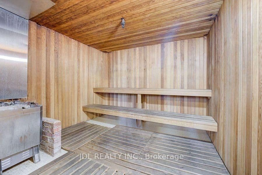 85 Emmett Avenue, Unit 1807 thumbnail 18