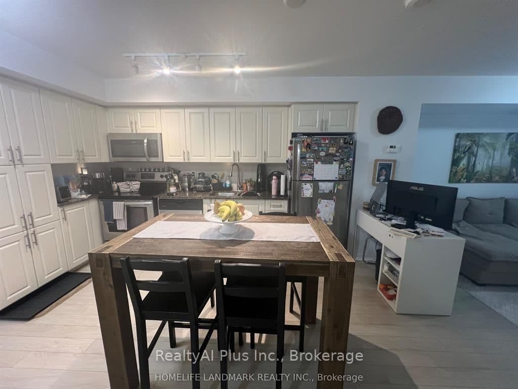 3091 Dufferin Street, Unit 710 thumbnail 13