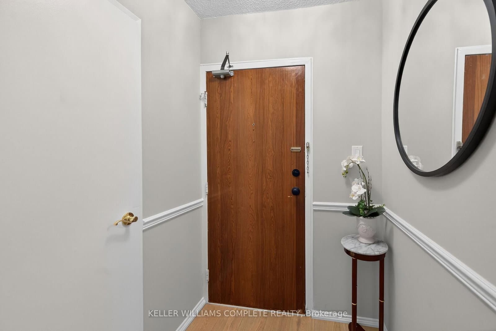 700 Dynes Road, Unit 904 thumbnail 5