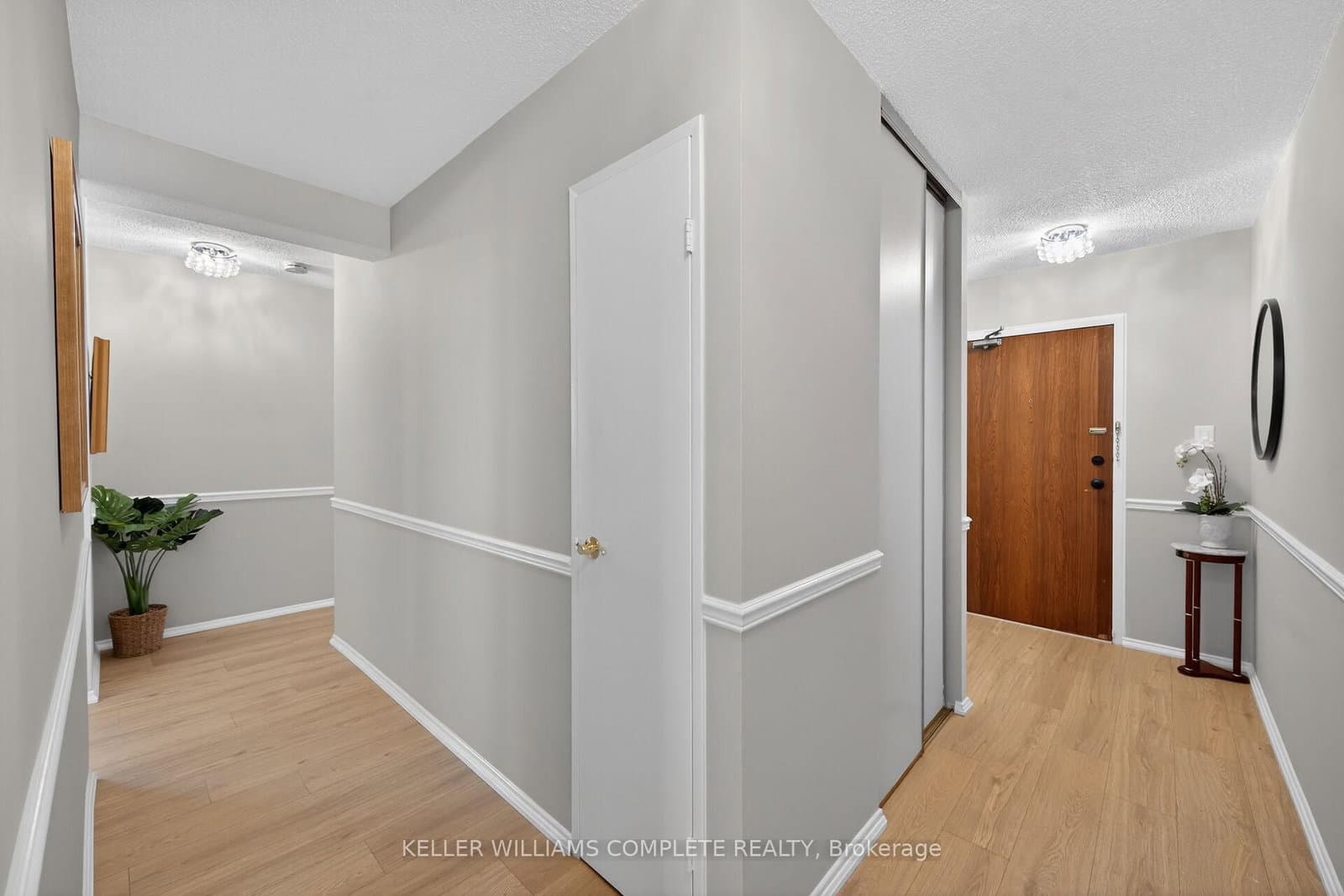 700 Dynes Road, Unit 904 thumbnail 6