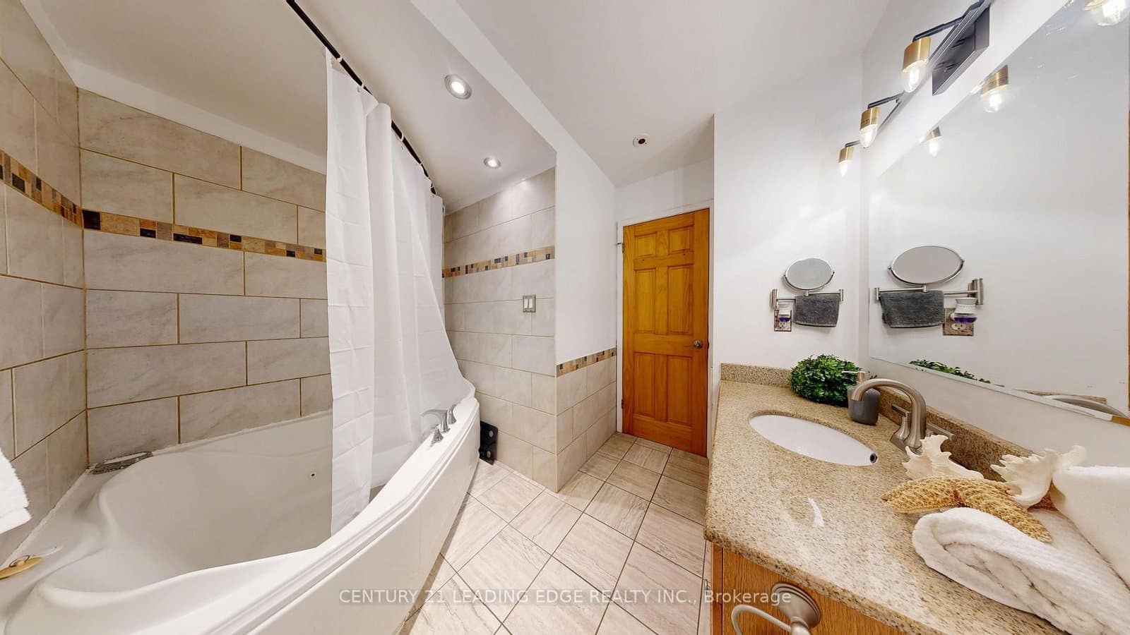 2651 Aquitaine Avenue, Unit 64 thumbnail 43