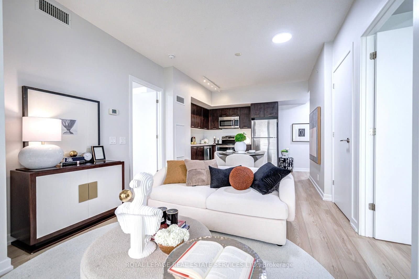 2200 Lake Shore Boulevard W, Unit 3310 thumbnail 6