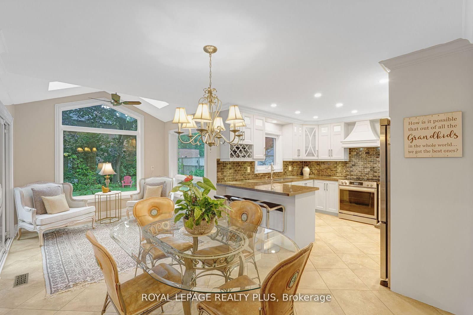 1760 Featherston Court thumbnail 10