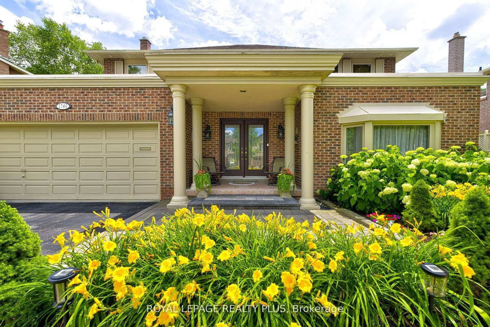 1760 Featherston Court thumbnail 2