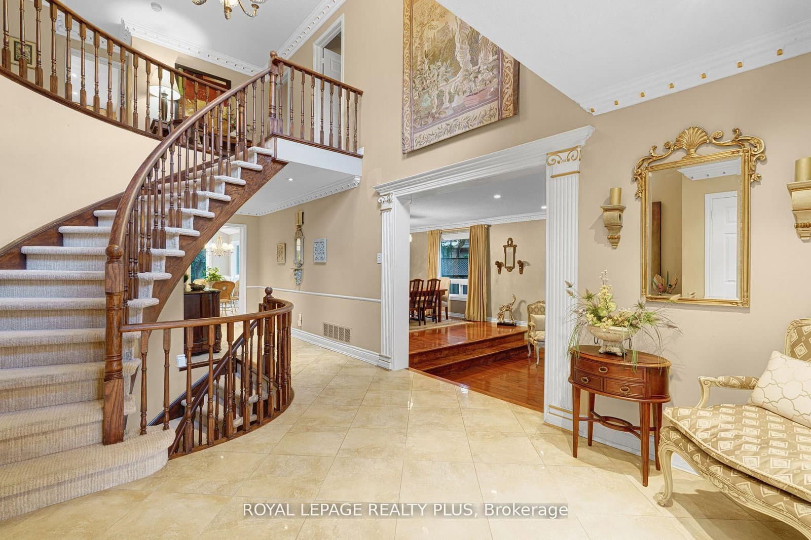 1760 Featherston Court thumbnail 4