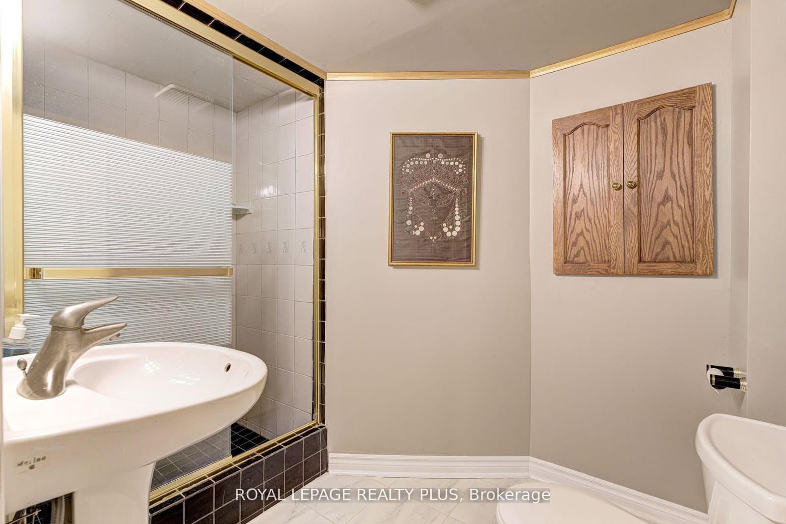 1760 Featherston Court thumbnail 41