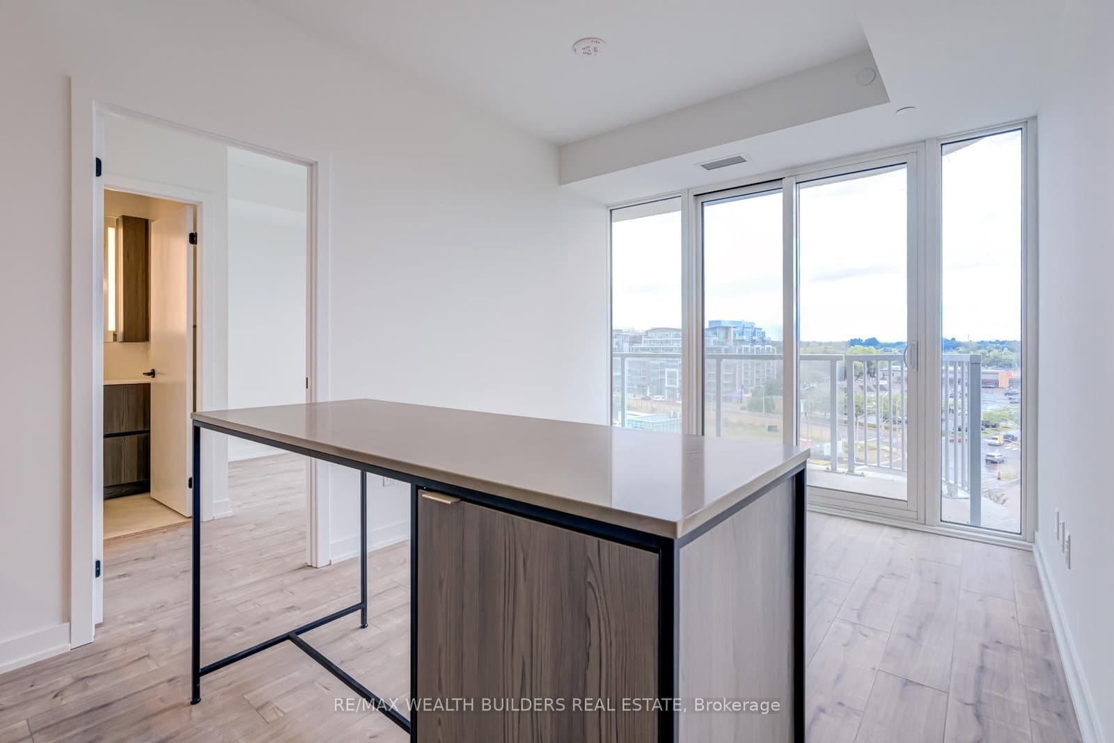 220 Missinnihe Way, Unit 714 thumbnail 12