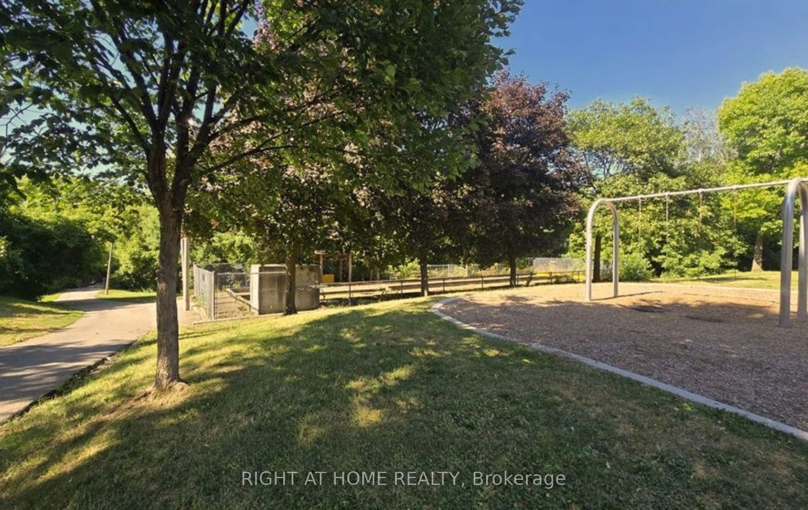 1758 Lawrence Avenue W, Unit Unit#1 thumbnail 38