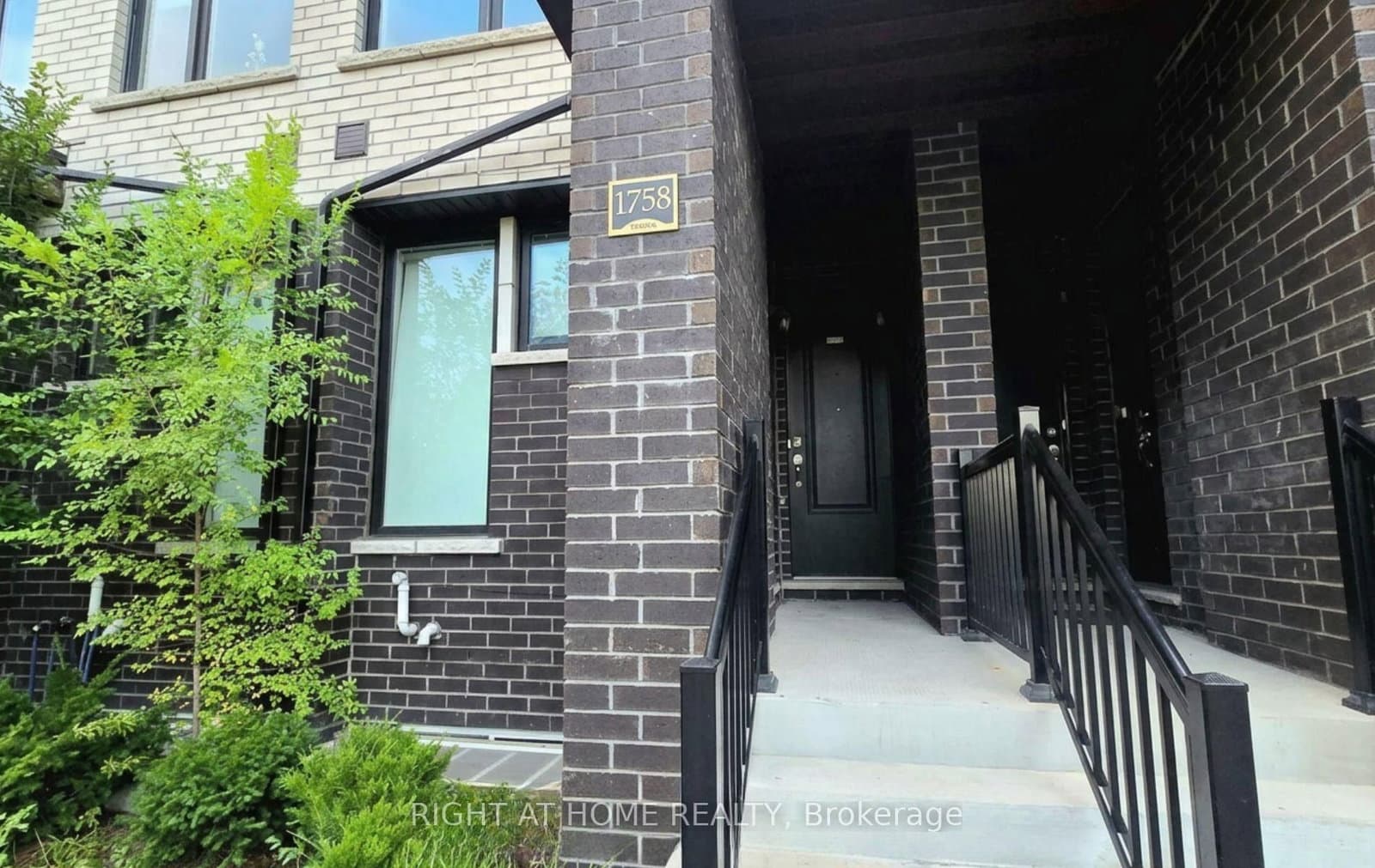 1758 Lawrence Avenue W, Unit Unit#1 thumbnail 7