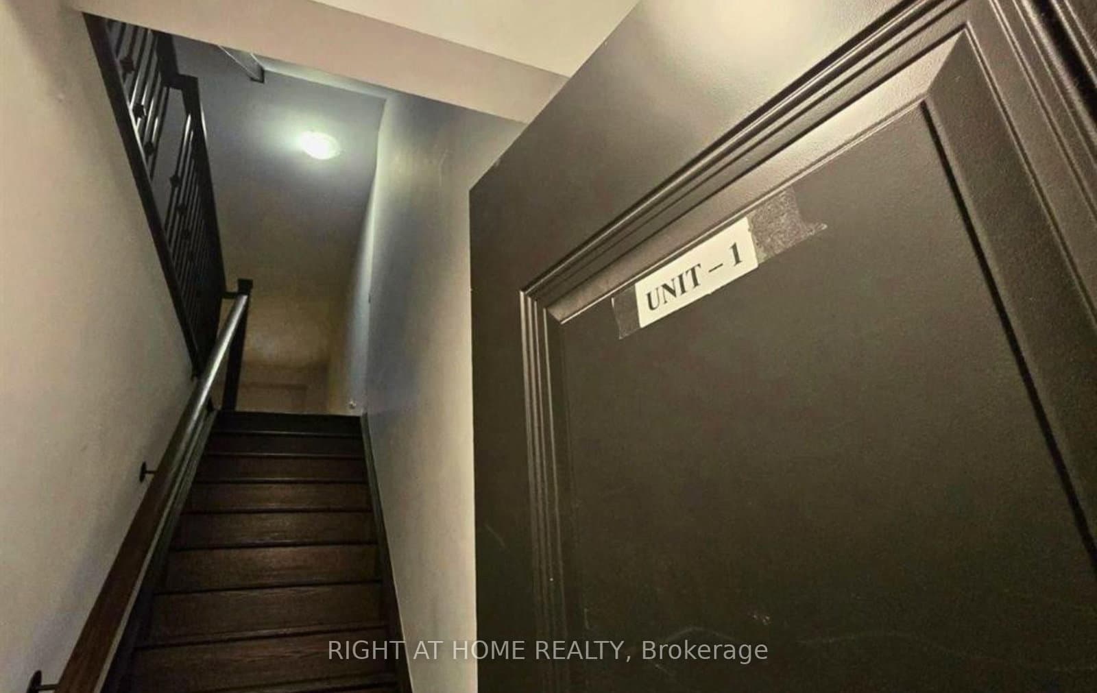 1758 Lawrence Avenue W, Unit Unit#1 thumbnail 8