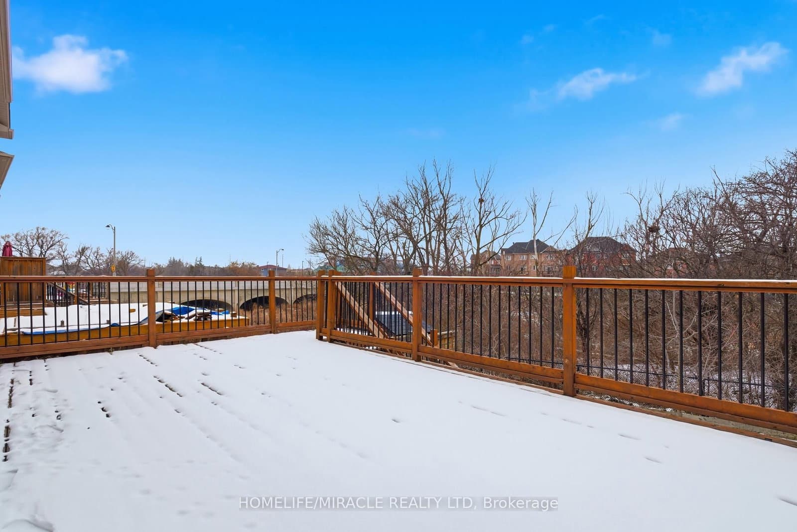 71 Skyvalley Drive thumbnail 39