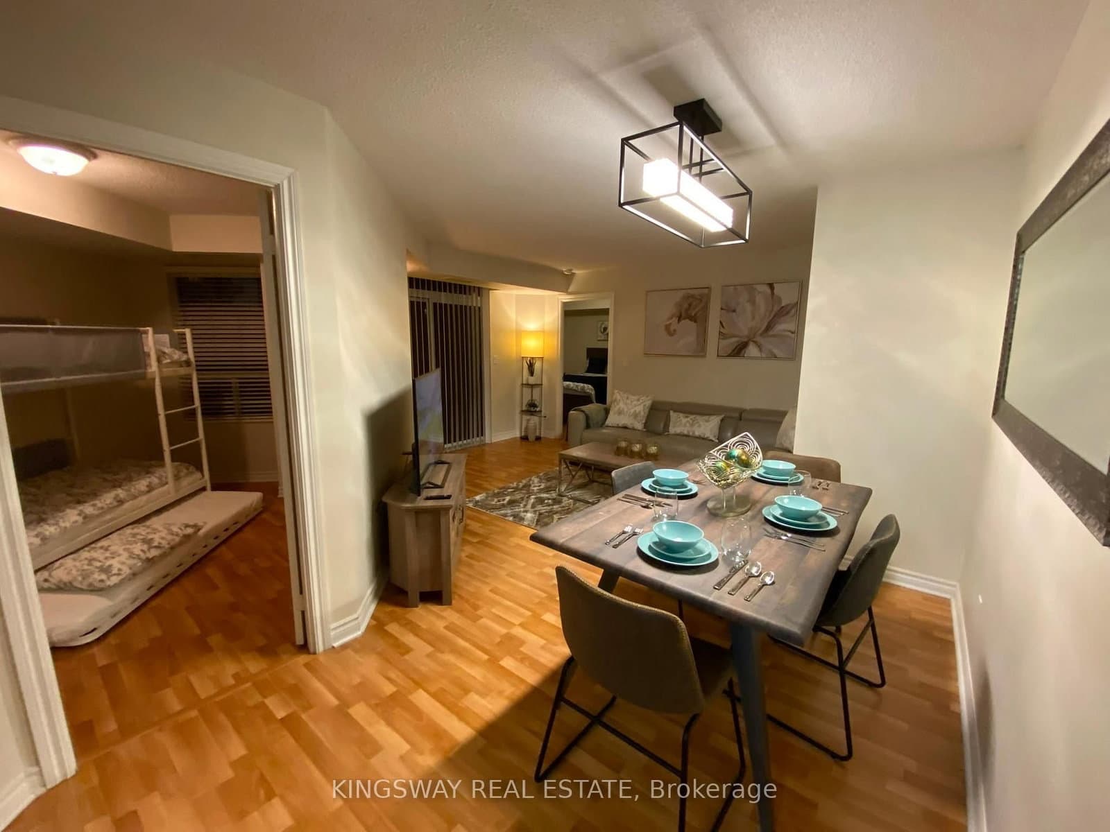 3888 Duke Of York Boulevard, Unit 2730 thumbnail 7