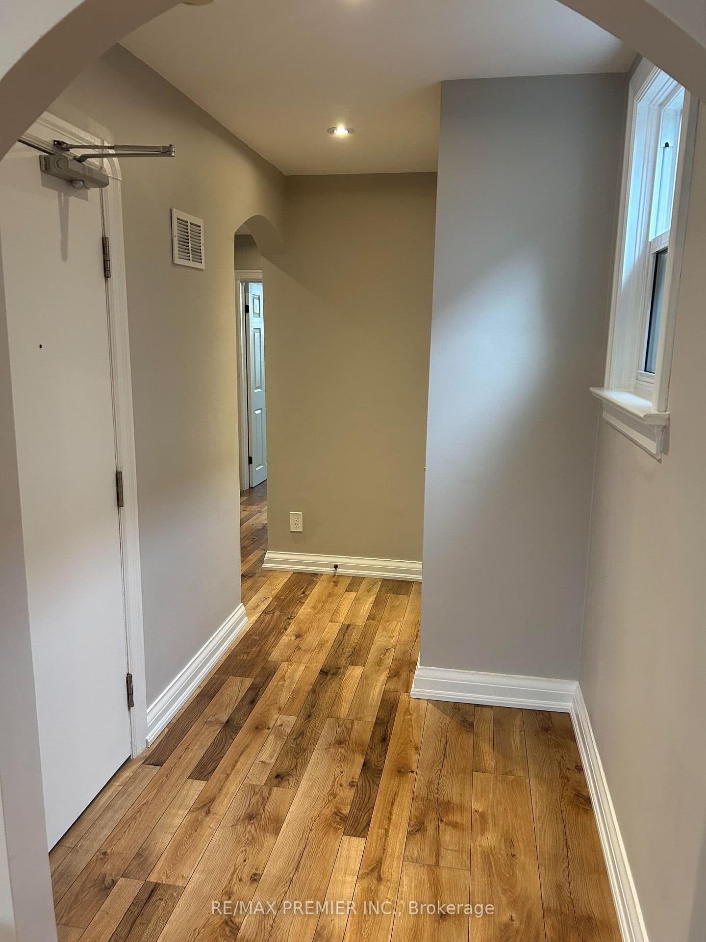 394 Whitmore Avenue, Unit Main thumbnail 18