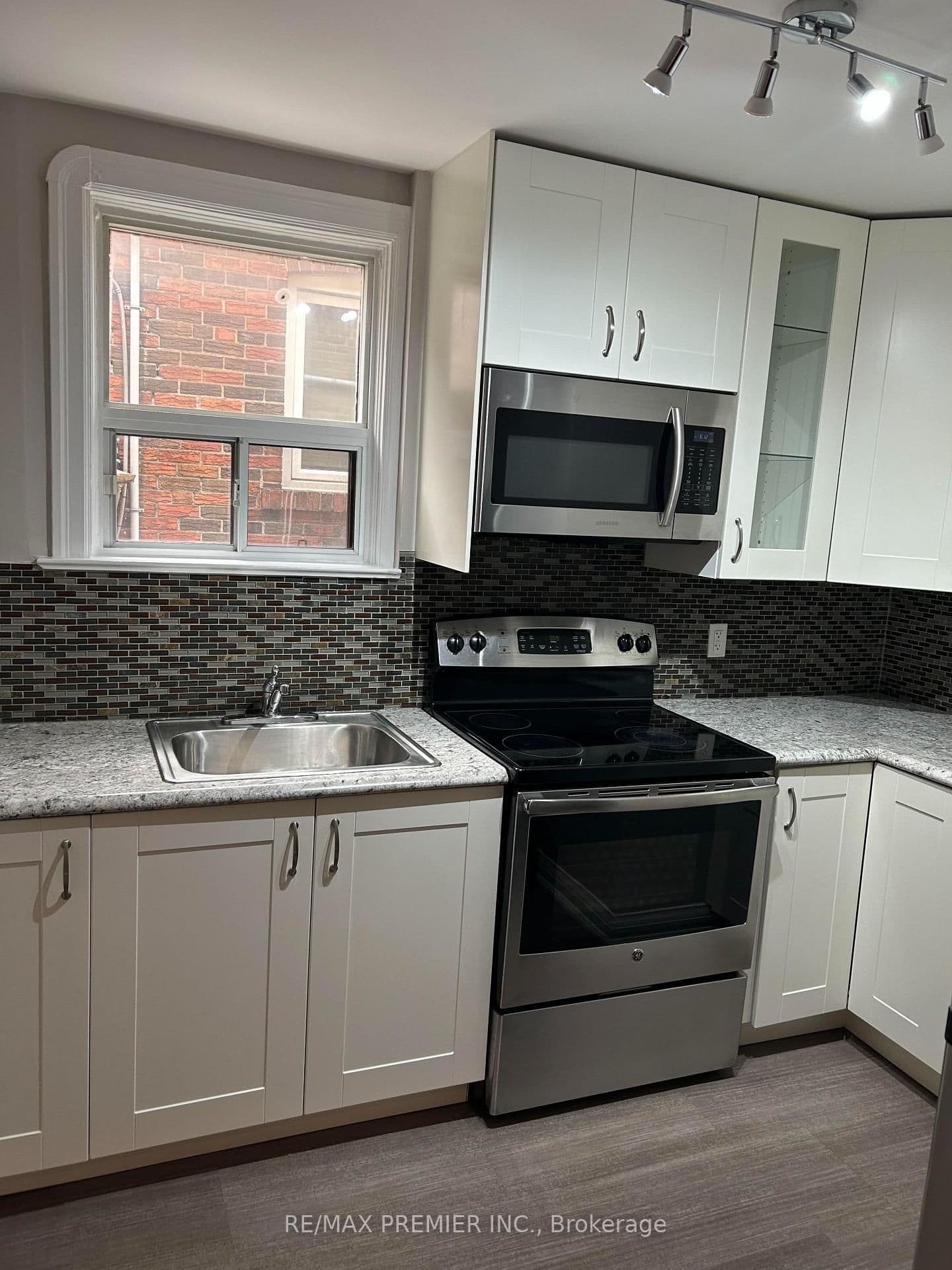 394 Whitmore Avenue, Unit Main thumbnail 8