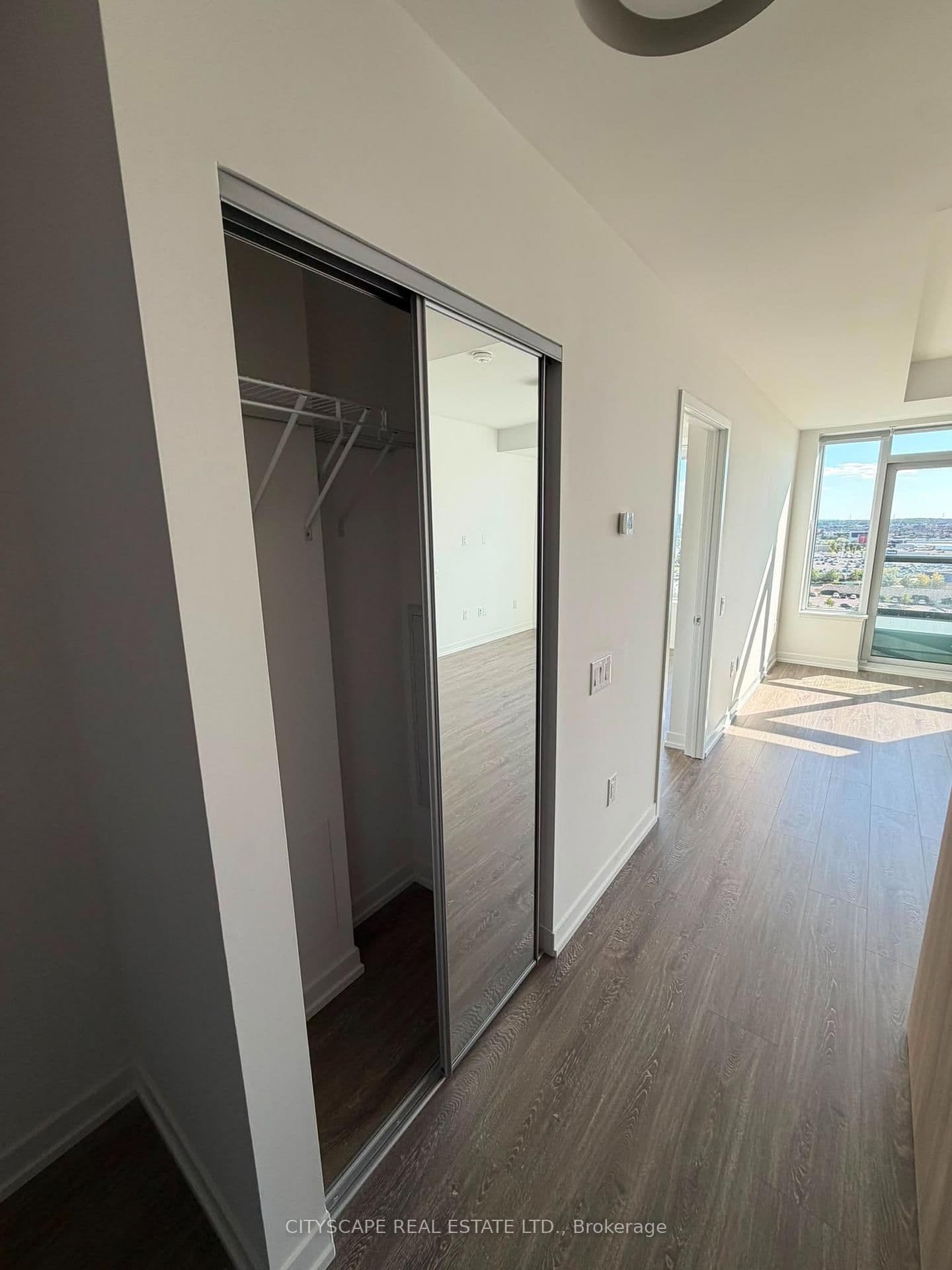 2485 Eglinton Avenue W, Unit 1323 thumbnail 16