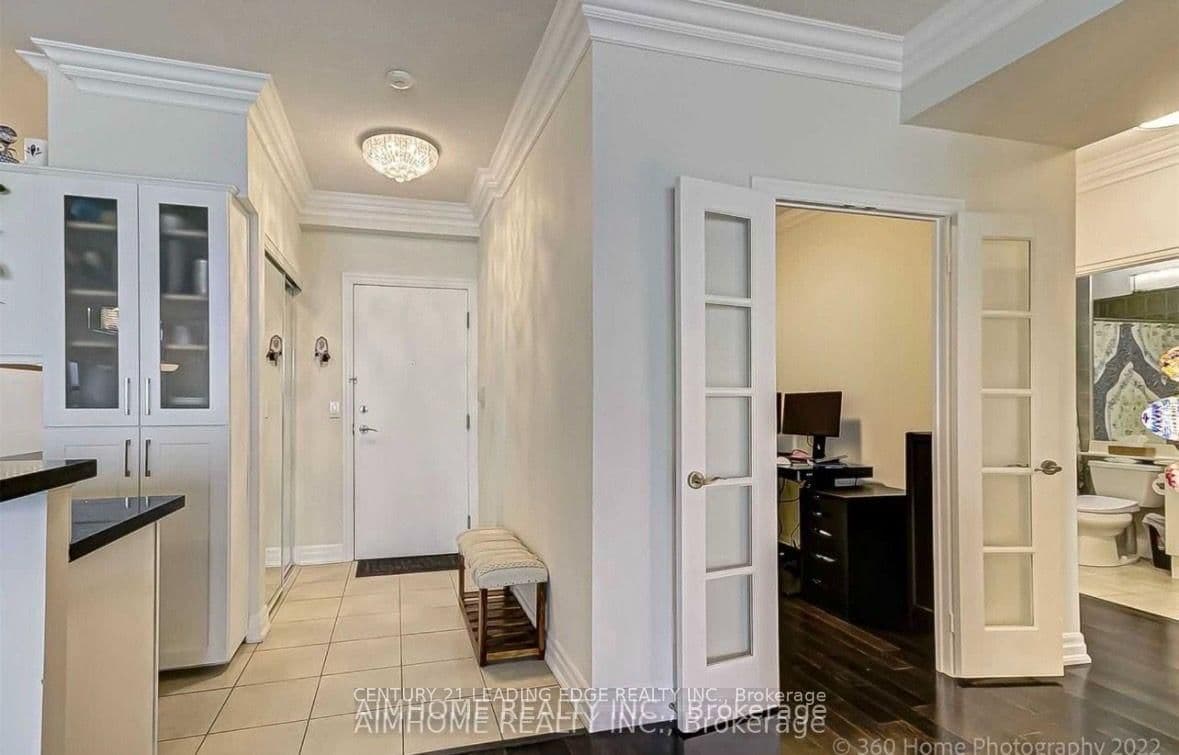 2119 Lakeshore Boulevard W, Unit 607 thumbnail 14
