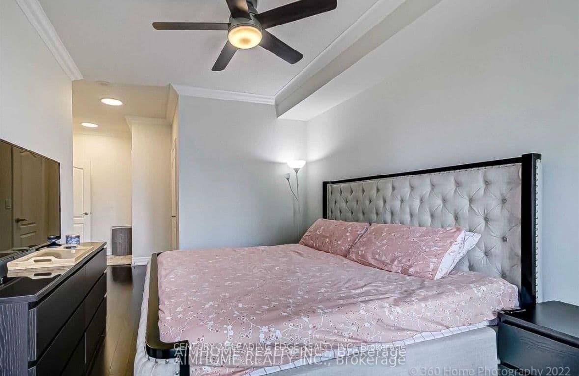 2119 Lakeshore Boulevard W, Unit 607 thumbnail 17