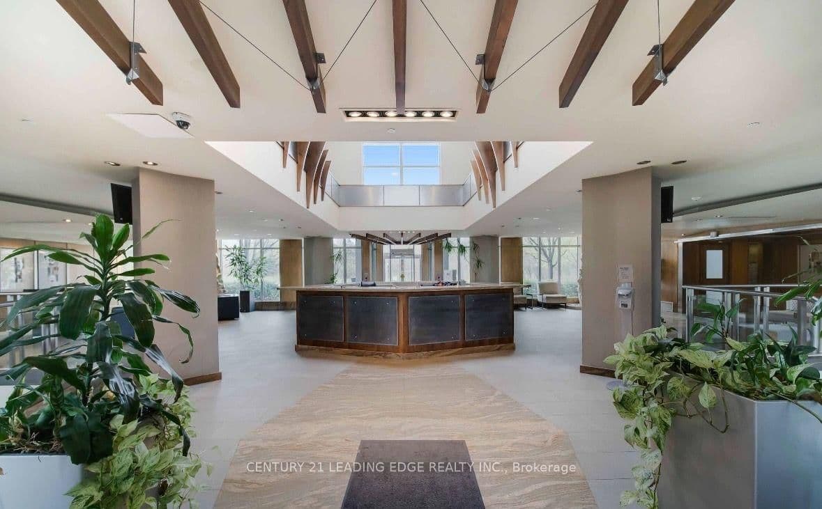 2119 Lakeshore Boulevard W, Unit 607 thumbnail 23