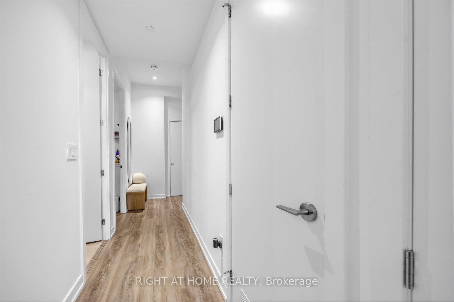 722 Marlee Avenue, Unit 206 thumbnail 19