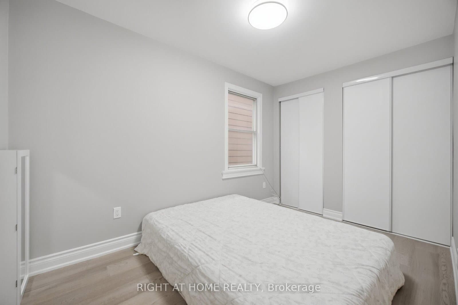 20 Rockwell Avenue thumbnail 10