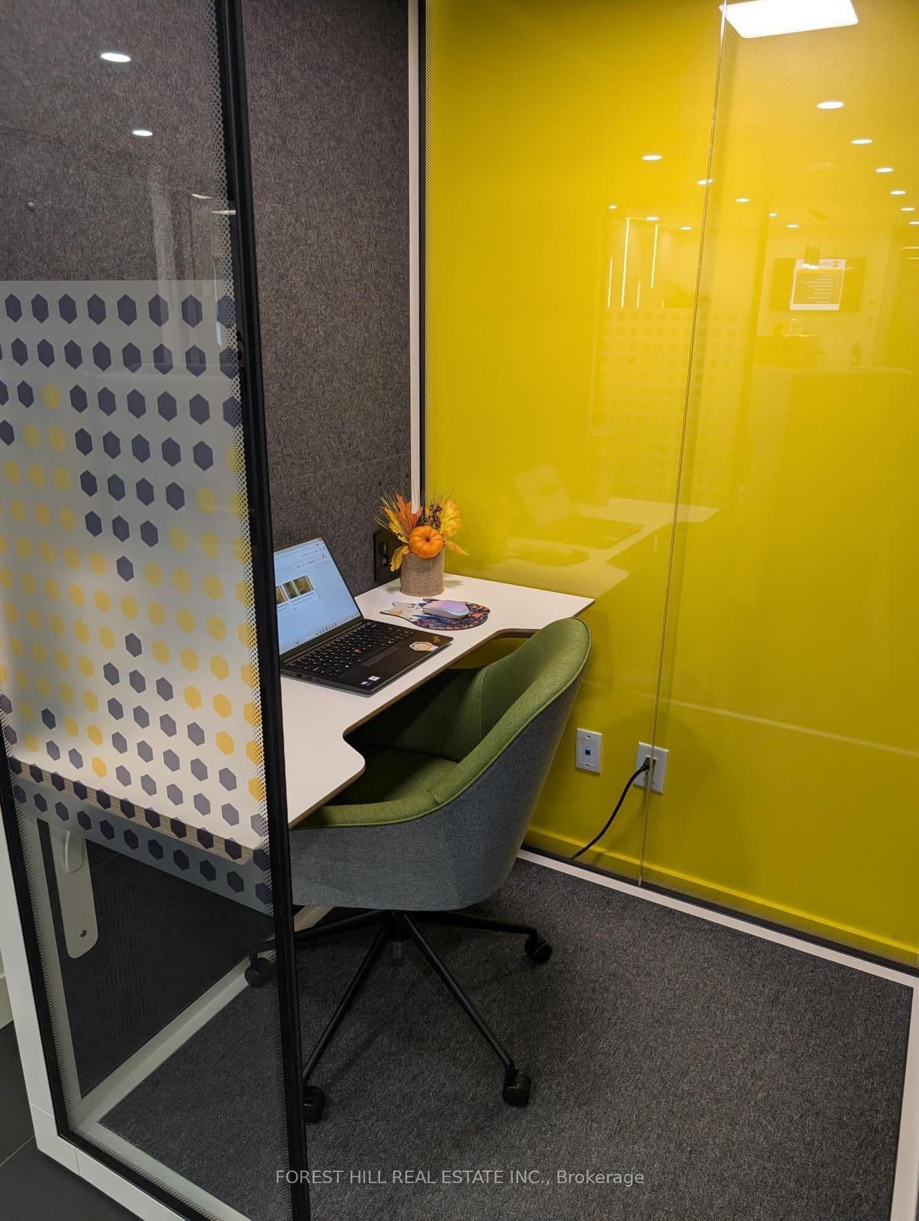350 Burnhamthorpe Road W, Unit 200 Suite 1-4 thumbnail 11