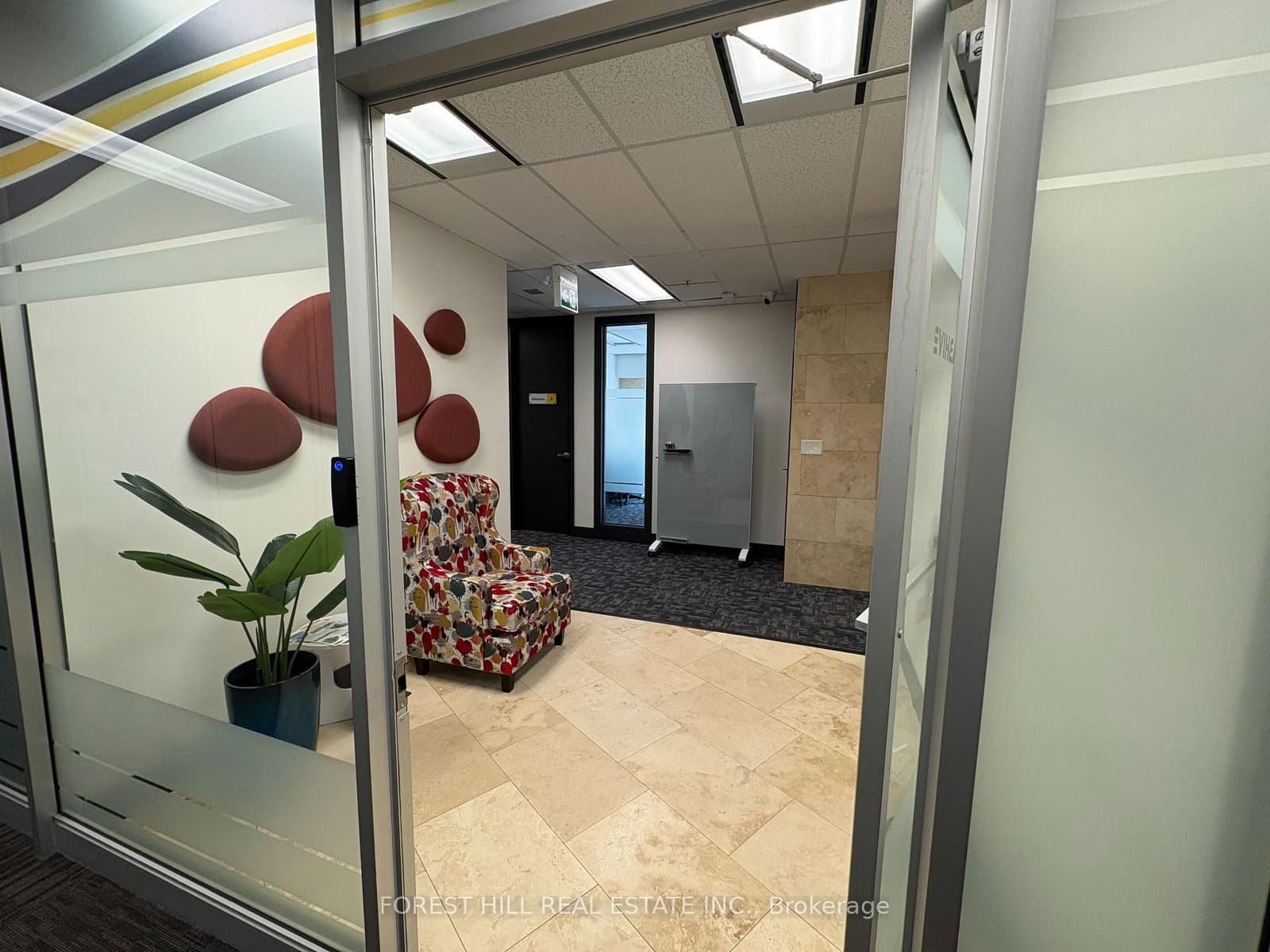 350 Burnhamthorpe Road W, Unit 200 Suite 1-4 thumbnail 14