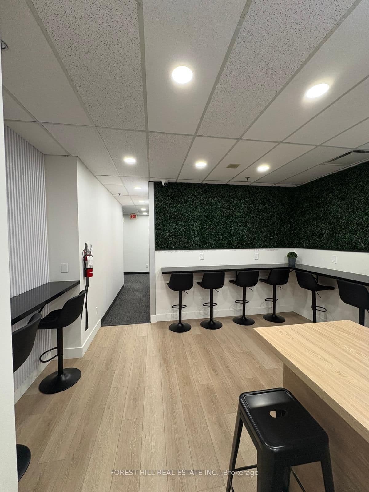 350 Burnhamthorpe Road W, Unit 200-21 thumbnail 11