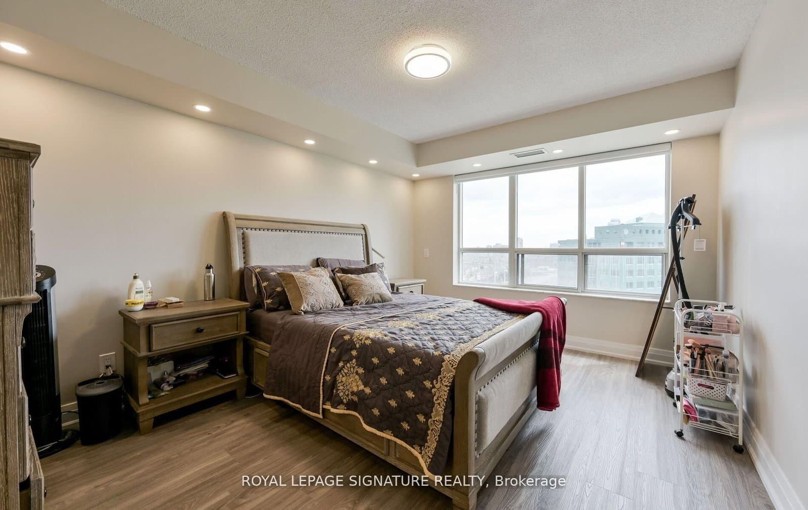 25 Kingsbridge Garden Circle, Unit 1126 thumbnail 28