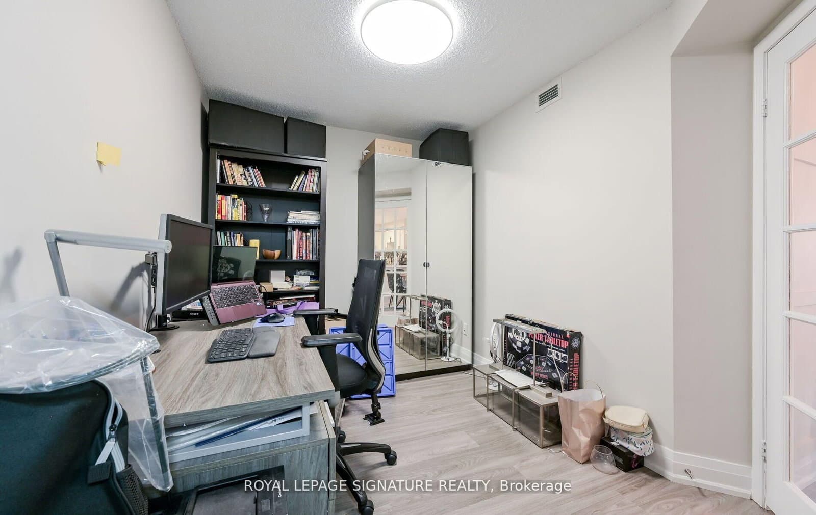 25 Kingsbridge Garden Circle, Unit 1126 thumbnail 38