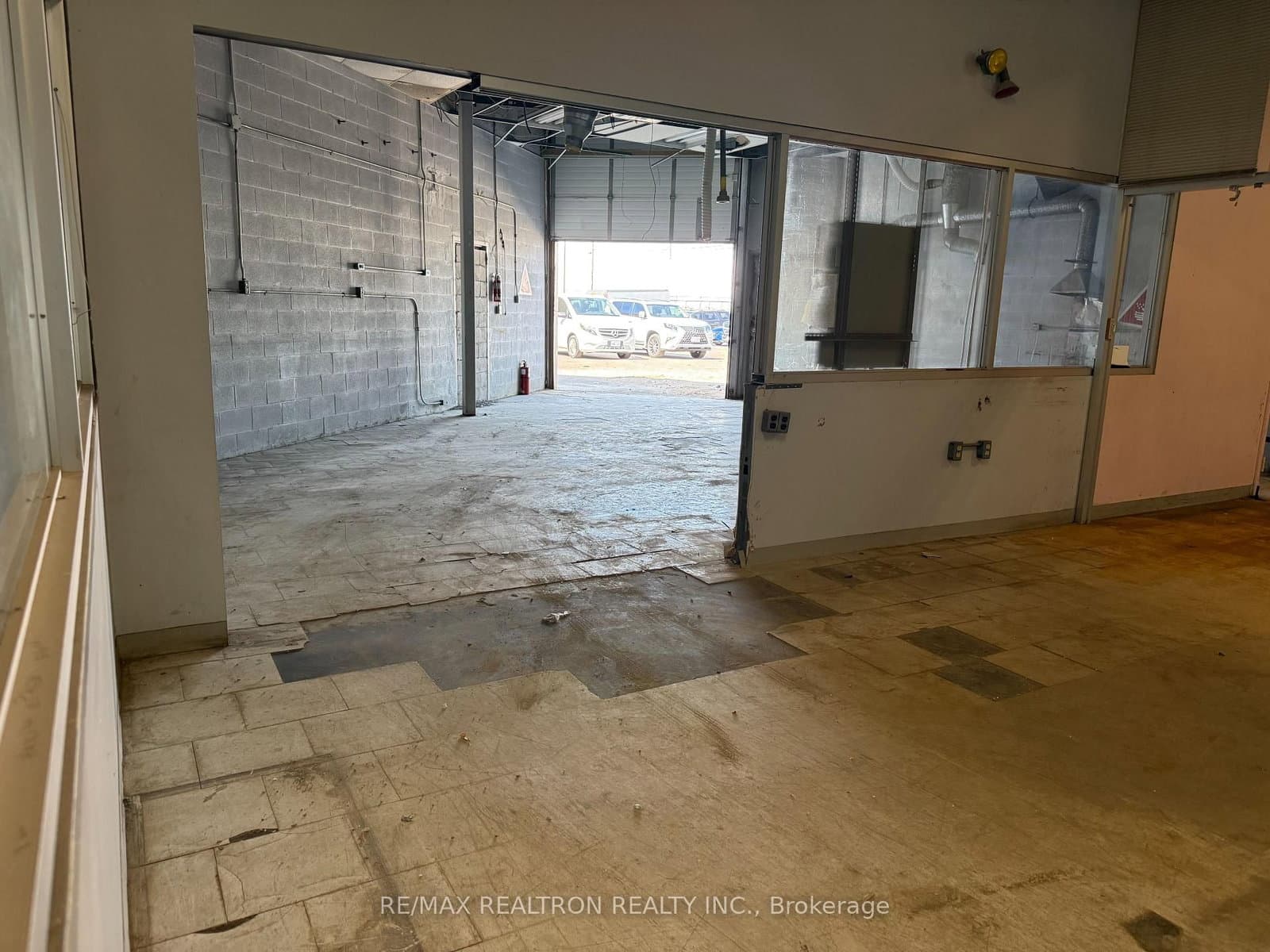 1270 Finch Avenue W, Unit 3 thumbnail 14