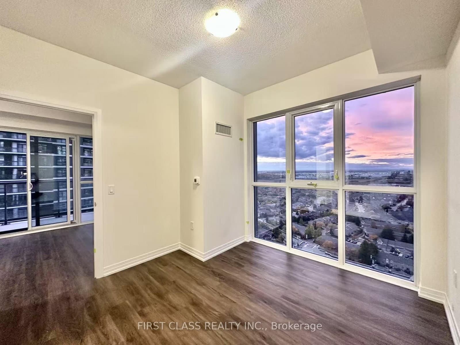 15 Watergarden Drive, Unit 2306 thumbnail 5