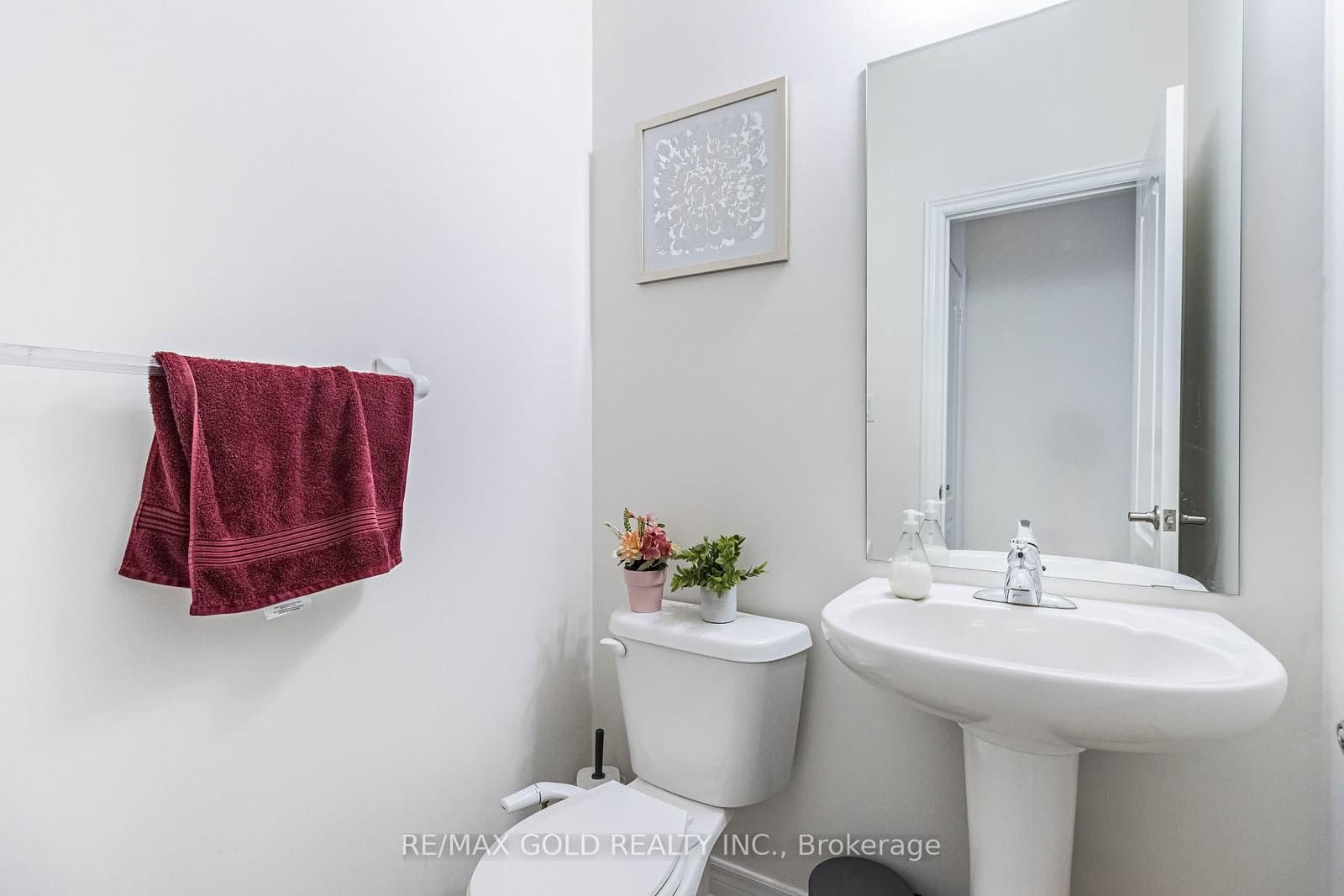 110 Banbridge Crescent thumbnail 12