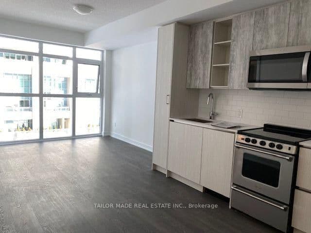 251 Manitoba Street, Unit 312 thumbnail 22