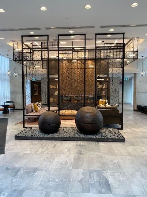 251 Manitoba Street, Unit 312 thumbnail 24