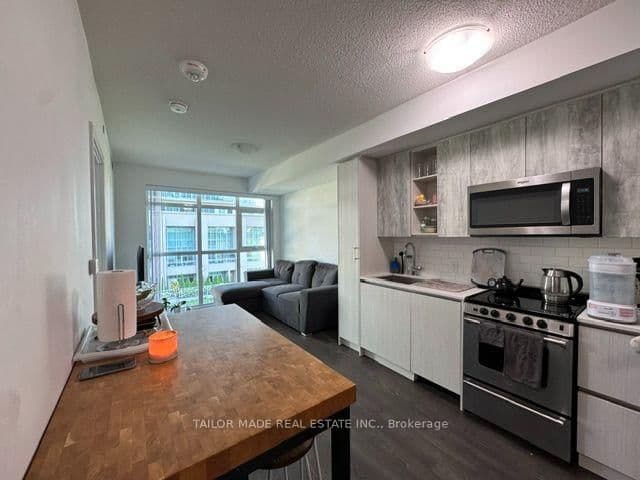 251 Manitoba Street, Unit 312 thumbnail 7