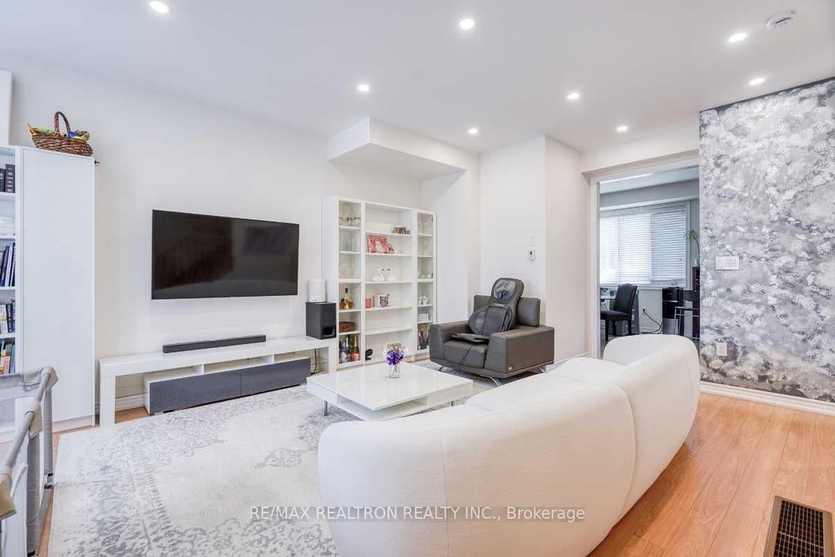15 Sprucewood Road thumbnail 10