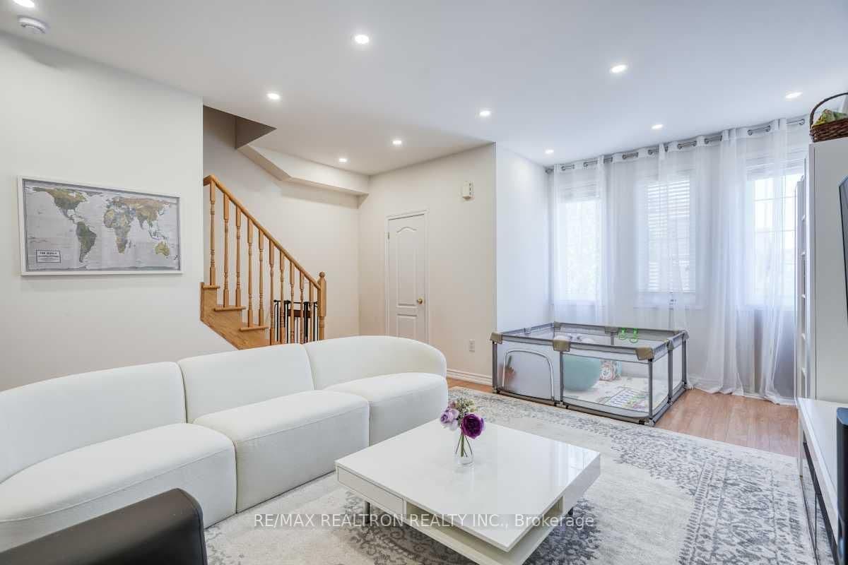 15 Sprucewood Road thumbnail 12