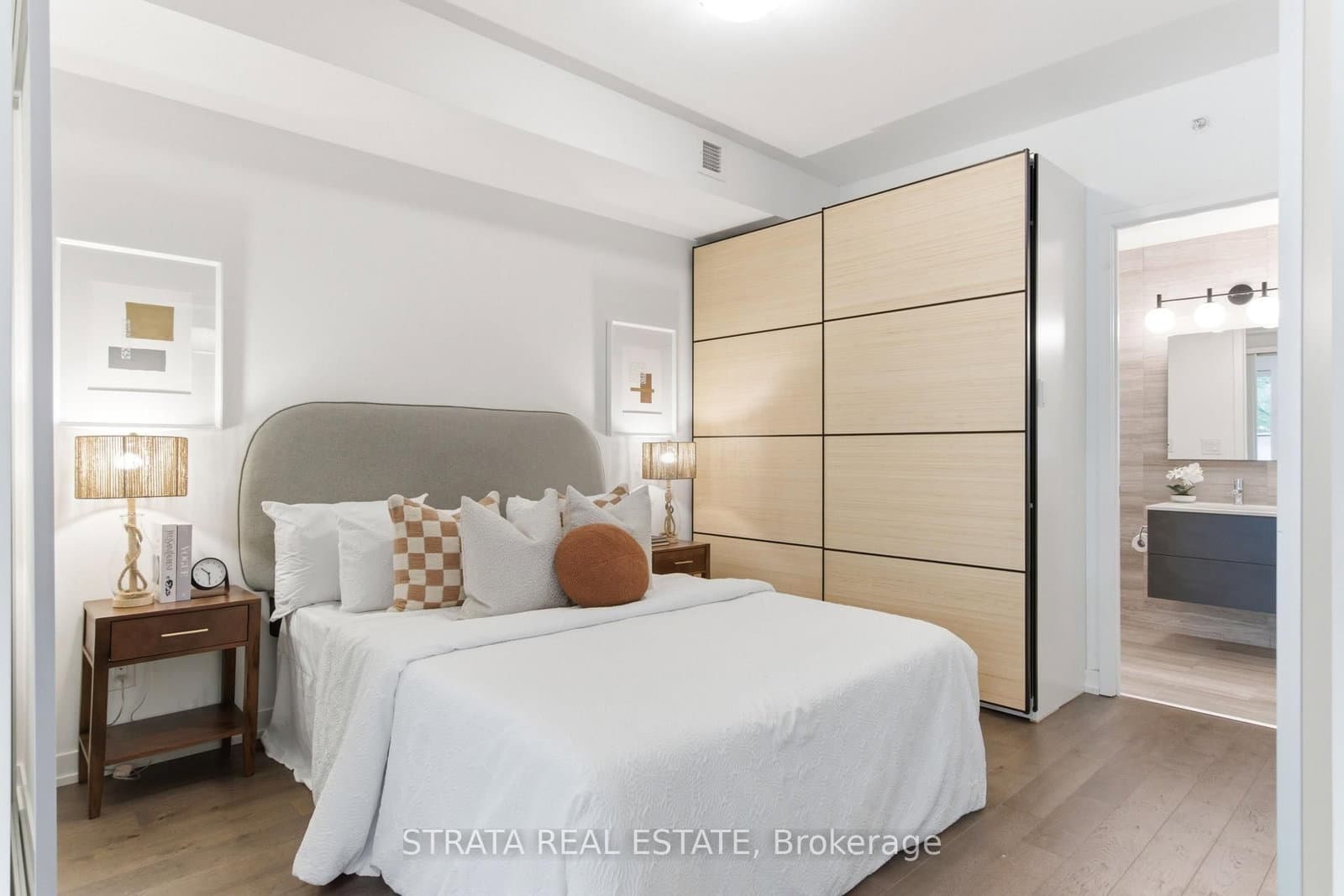 530 Indian Grove, Unit 302 thumbnail 18