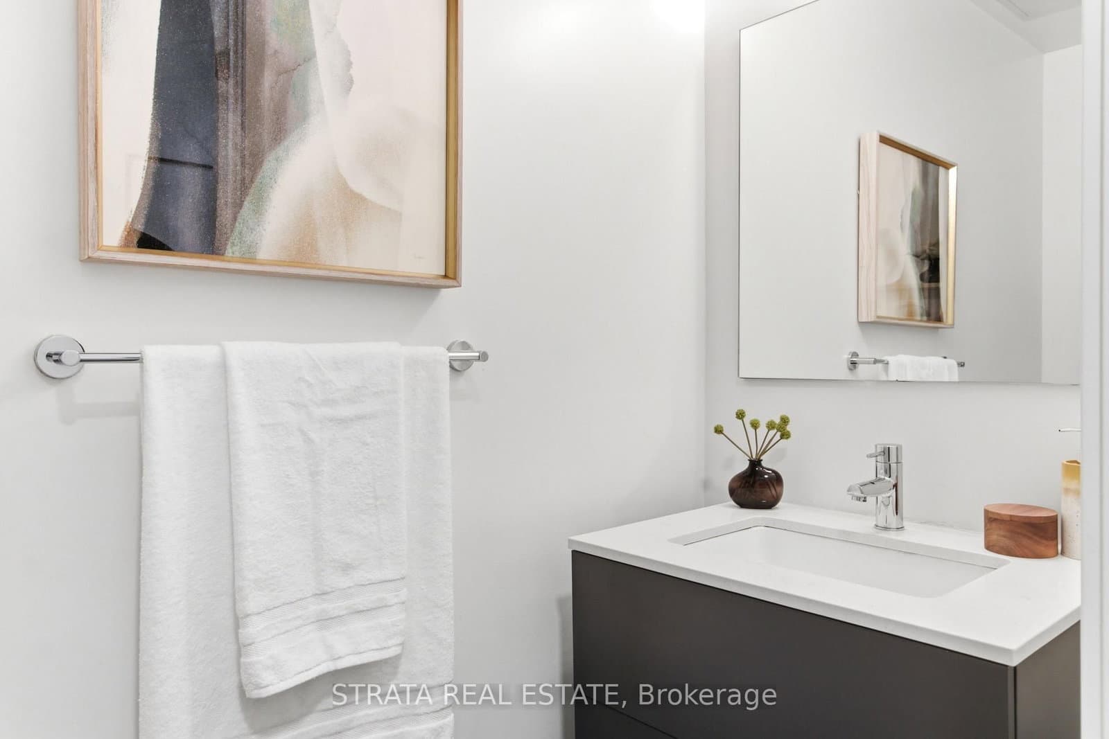 530 Indian Grove, Unit 302 thumbnail 21