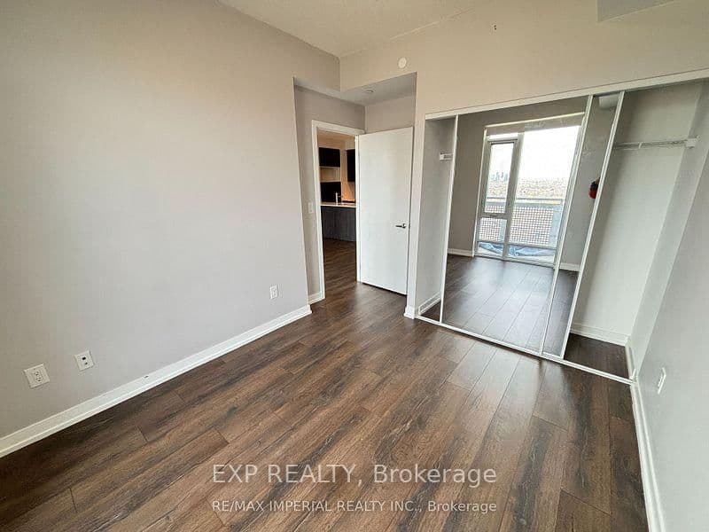2520 Eglinton Avenue W, Unit 1212 thumbnail 16